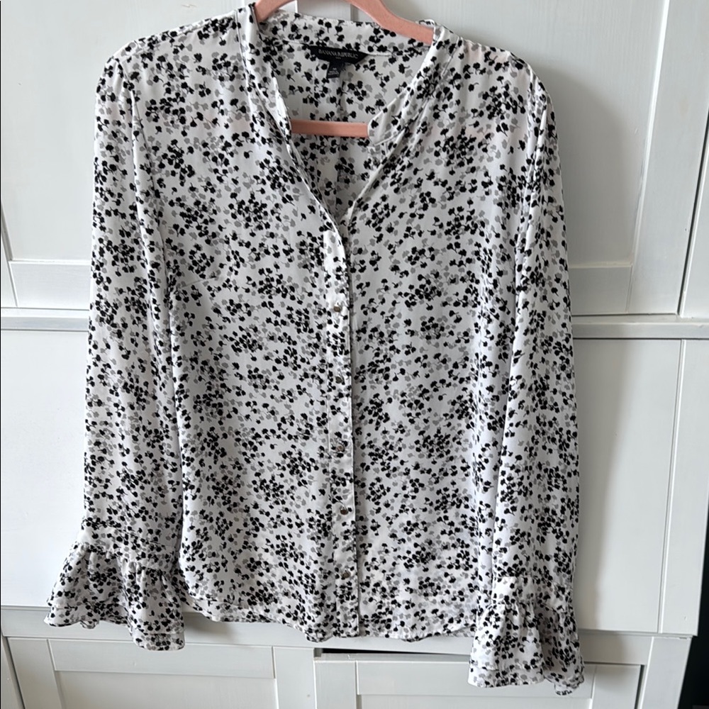 Women's Black and White Floral Blouse